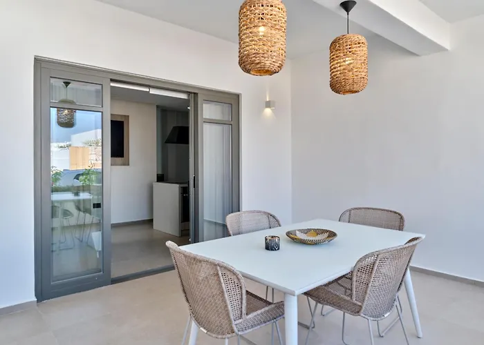 Sol Alma Paros شقة ناوسا